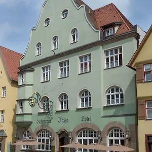 Piazza Hotell